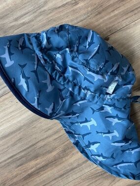 Jan & Jul Water Repellent Aqua Dry XPlorer Blue Shark Print Sun Hat
